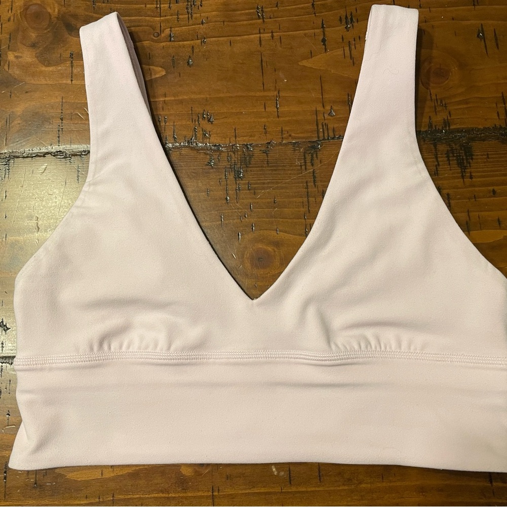 Lululemon Athletica Light Pink V-Neck Bra